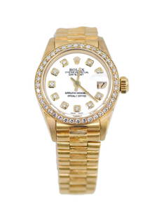 Rolex Datejust Bark Diamond 18K Yellow Gold Watch Ref 6927: Rolex Datejust Bark Diamond 18K Yellow Gold Watch Ref 6927 Explore the elegance of the Rolex Datejust Bark Diamond wristwatch, a stunning piece crafted in 18K yellow gold. This mechanical (automatic)