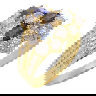 Stunning Sapphire Diamond Ring in 18K Yellow Gold: Stunning Sapphire Diamond Ring in 18K Yellow Gold This exquisite ring features a stunning blue sapphire set in luxurious 18K yellow gold, creating a striking contrast that enhances the beauty of the g
