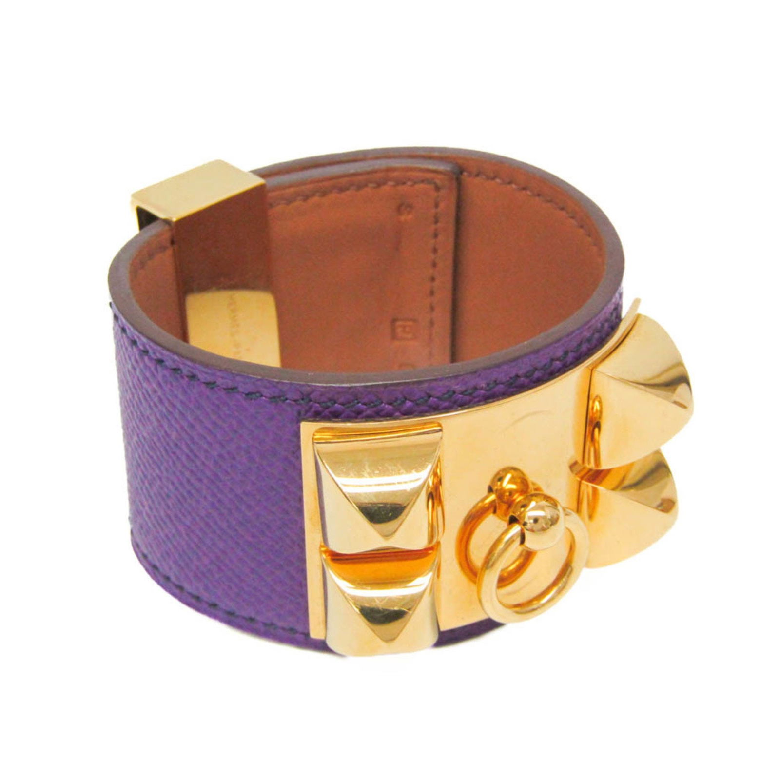 Hermes Collier de Chien Gold Purple Epsom Leather Bangle for Women: Hermes Collier de Chien Gold Purple Epsom Leather Bangle for Women This exquisite bangle from the prestigious Hermes Collier de Chien line is crafted from Epsom leather and metal, showcasing a stunnin