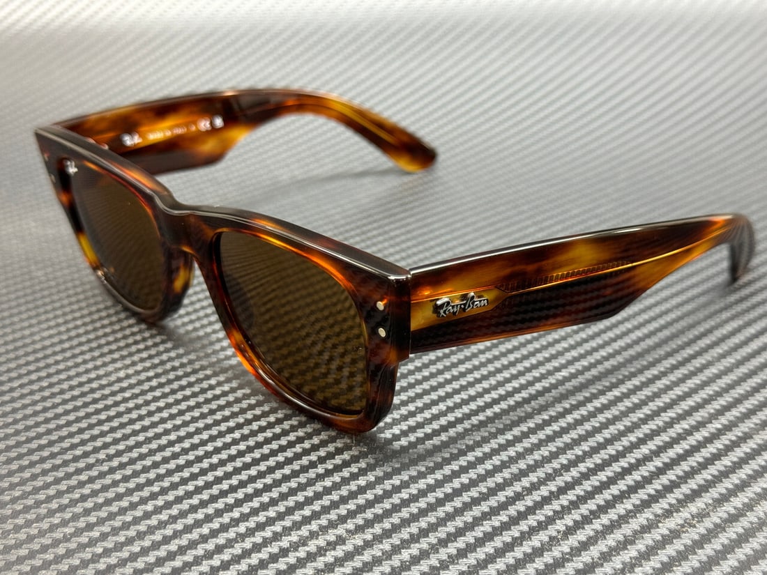 Ray-Ban RB0840S 954 33 Striped Havana Polarized Sunglasses 51mm: Ray-Ban RB0840S 954 33 Striped Havana Polarized Sunglasses 51mm Introducing the Ray-Ban RB0840S 954 33 Sunglasses, a stylish and classic accessory designed for both men and women. These unisex sunglas