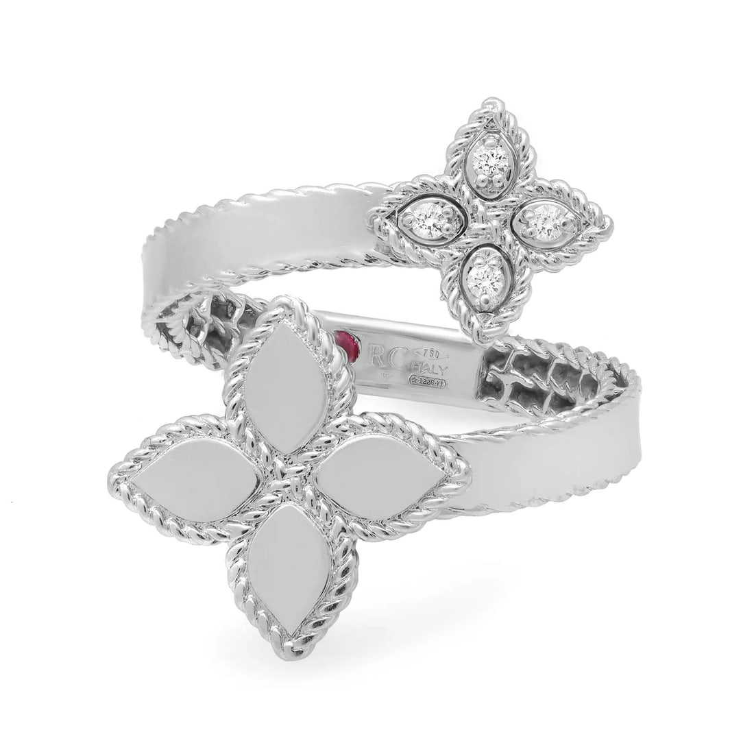 Roberto Coin 18K White Gold Princess Flower Diamond Ring 0.05Cttw Size 6: Roberto Coin 18K White Gold Princess Flower Diamond Ring 0.05Cttw Size 6 This exquisite Roberto Coin Princess Flower Diamond Ring is a stunning piece crafted from fine 18K white gold. The ring feature