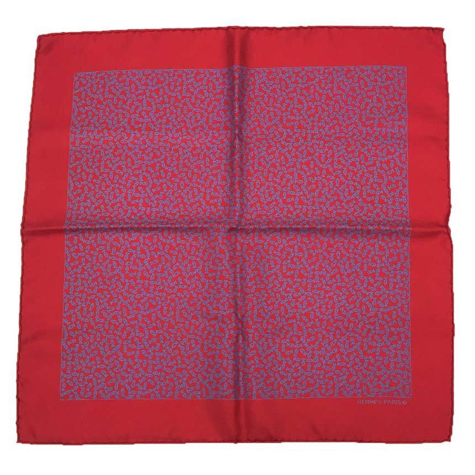 Hermes Petit Carre 100% Silk Scarf 42cm x 42cm Fish Design: Hermes Petit Carre 100% Silk Scarf 42cm x 42cm Fish Design Elevate your accessory collection with this exquisite Hermes Petit Carre Pocket Square Scarf Muffler. Crafted from 100% silk, this luxurious