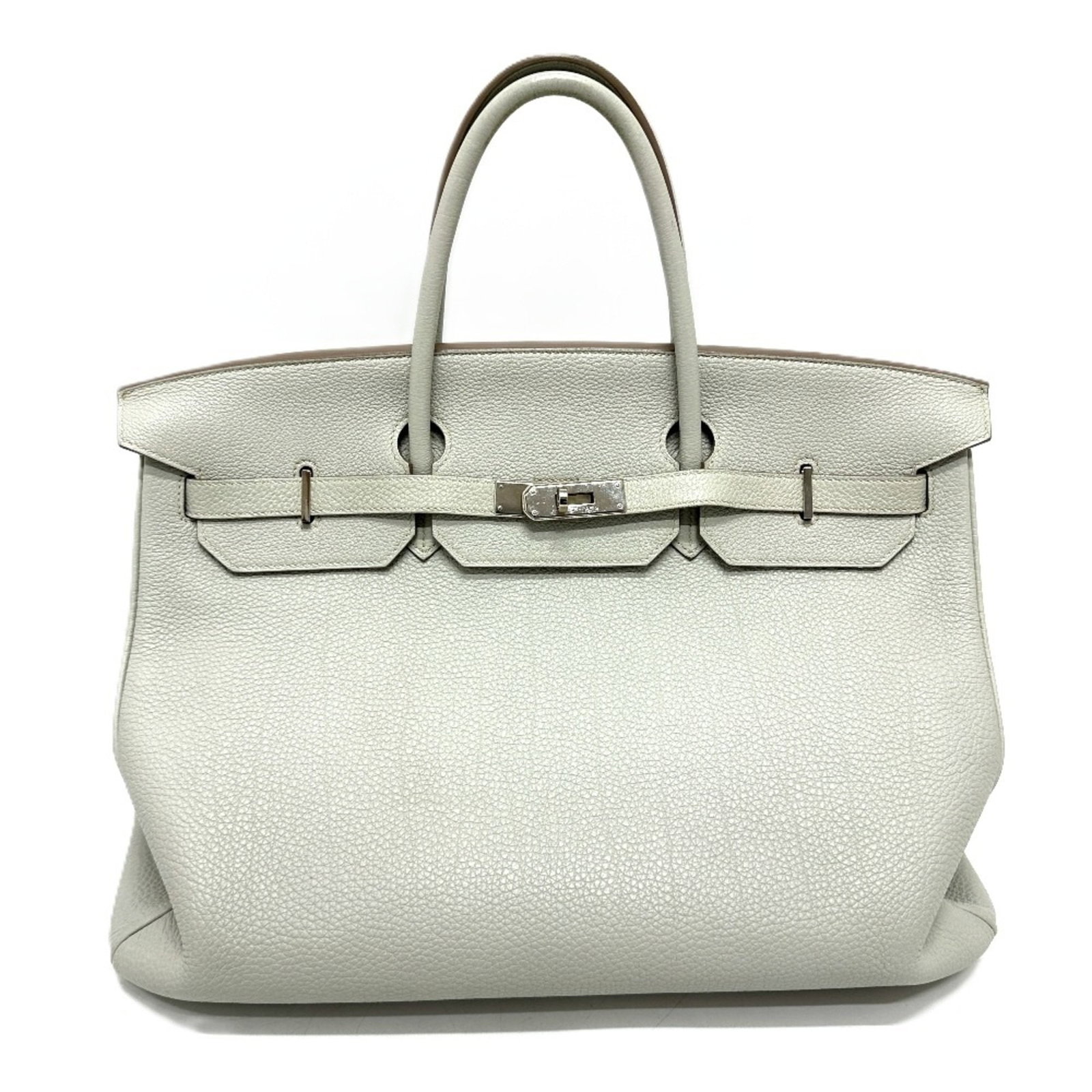 Hermes Birkin 40 Tote Bag Togo Leather Gris Pearl Women's Handbag: Hermes Birkin 40 Tote Bag Togo Leather Gris Pearl Women's Handbag Introducing the exquisite Hermes Birkin 40 Tote Bag, a luxurious accessory designed for women. Crafted from premium Togo leather in a 