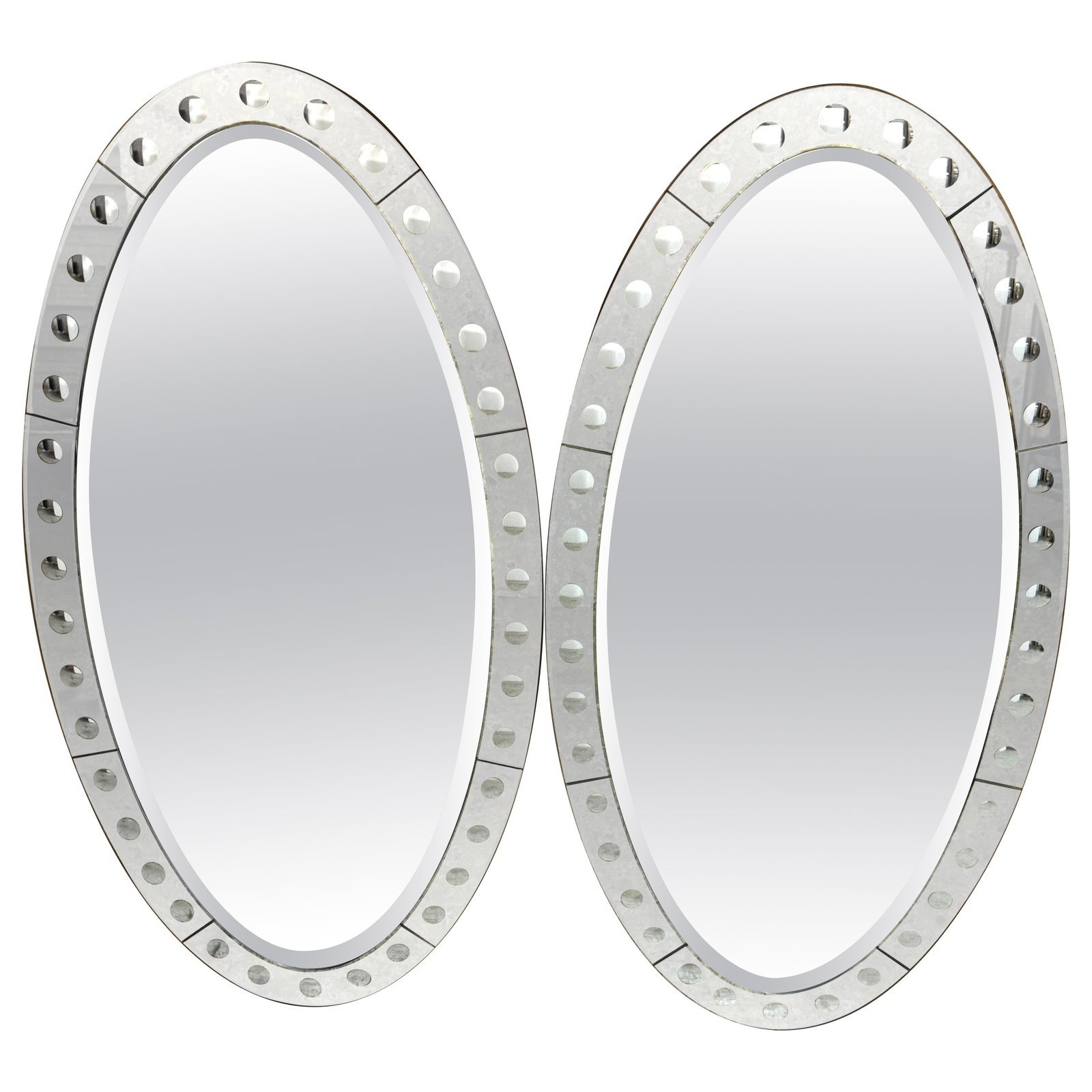 Jonathan Adler Set of 2 Venetian Style Oval Mirrors 40x20: Jonathan Adler Set of 2 Venetian Style Oval Mirrors 40x20 Elevate your space with this sophisticated set of two oval wall mirrors by Jonathan Adler, showcasing a stunning blend of modern design and cl