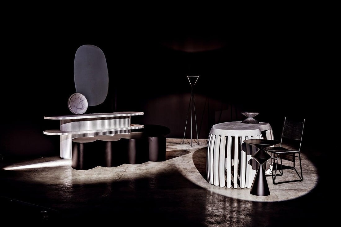 Parker White Wash Console Table Mahogany Veneer Coastal Style: Parker White Wash Console Table Mahogany Veneer Coastal Style Elevate your interior with the Parker White Wash Console Table, a stunning piece that combines functionality with coastal charm. Made from