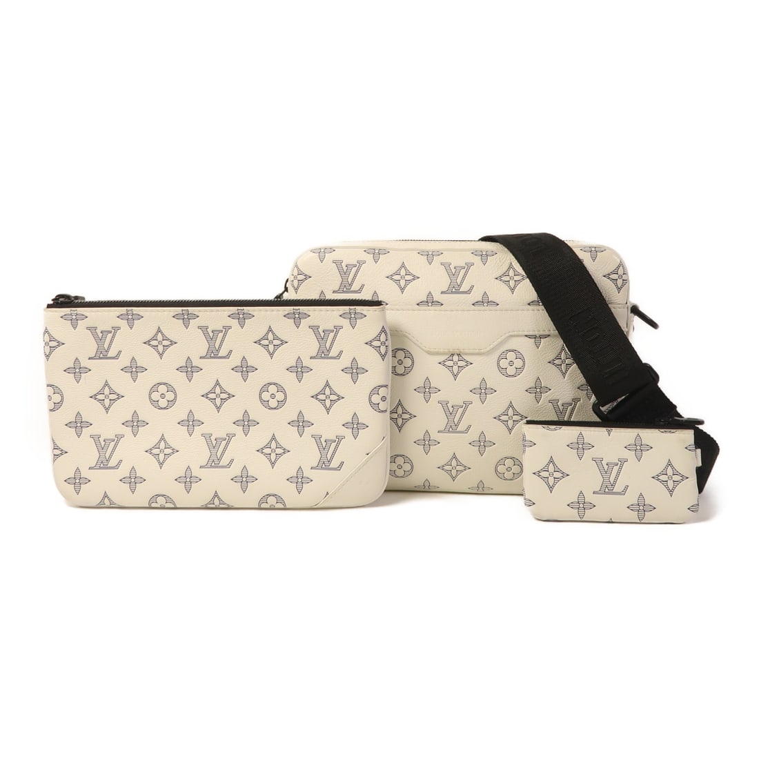 LOUIS VUITTON Trio Messenger Shoulder Bag M24754 White Calfskin: LOUIS VUITTON Trio Messenger Shoulder Bag M24754 White Calfskin Experience luxury with the LOUIS VUITTON Trio Messenger Shoulder Bag, expertly crafted from premium calfskin (cowhide) in a pristine whi