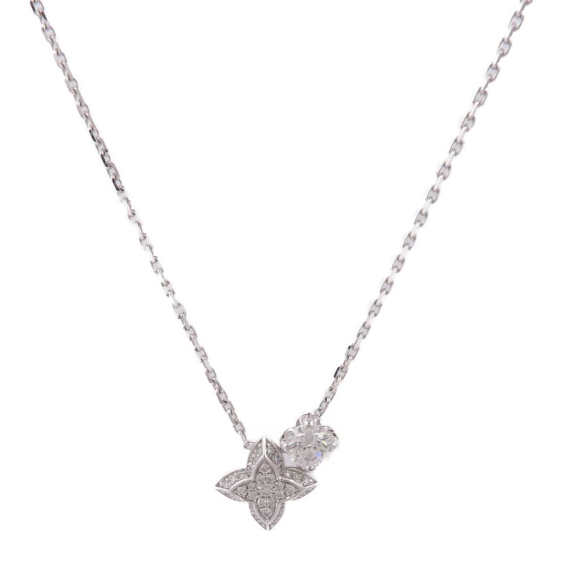 LOUIS VUITTON Diamond Double Pendant Necklace 18K White Gold: LOUIS VUITTON Diamond Double Pendant Necklace 18K White Gold Elevate your elegance with this stunning LOUIS VUITTON Diamond Double Pendant Necklace, expertly crafted in 18K White Gold. This exquisite