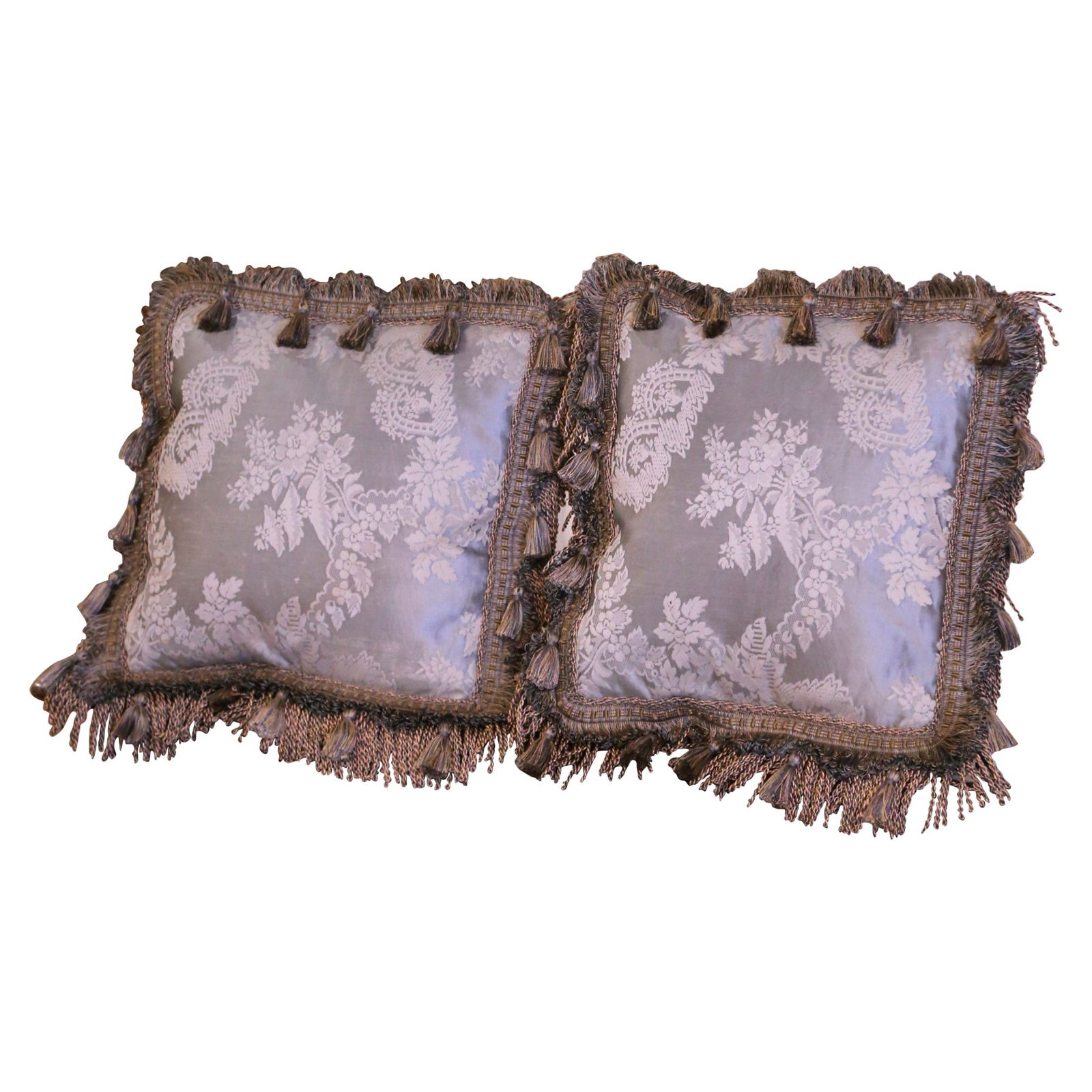 Vintage French Decorative Pillows Set of 2 Silk Embroidered 16.5 inches: Vintage French Decorative Pillows Set of 2 Silk Embroidered 16.5 inches Enhance your decor with this elegant pair of decorative pillows, expertly crafted from French antique embroidered silk fabric. E