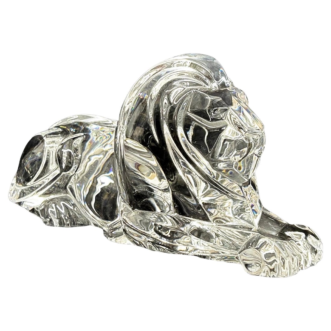 Steuben Crystal Lion Sculpture by Lloyd Atkins 1986 Modern Art: Steuben Crystal Lion Sculpture by Lloyd Atkins 1986 Modern Art This stunning Steuben crystal recumbent lion sculpture, designed in 1986 by renowned artist Lloyd Atkins, showcases a regal and commandin