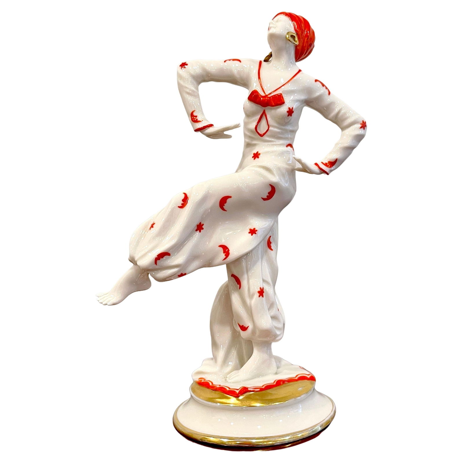 Capodimonte Art Deco 'Mata Hari' Porcelain Figurine 1925 Italy: Capodimonte Art Deco 'Mata Hari' Porcelain Figurine 1925 Italy This exquisite Art Deco figurine of 'Mata Hari' by Capodimonte, crafted in Naples, Italy, circa 1925, showcases a graceful dancer adorned