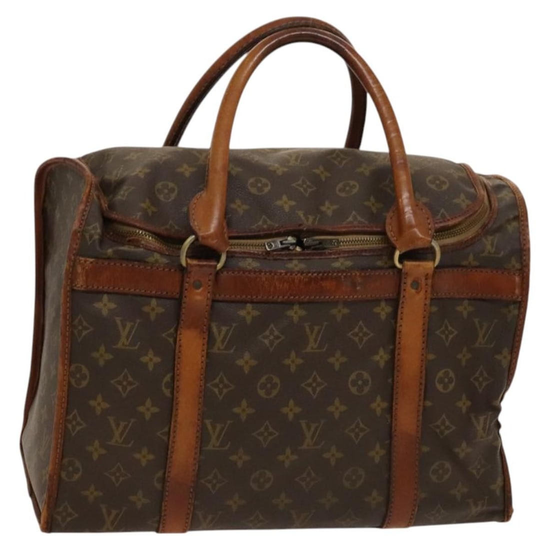 Louis Vuitton Monogram Sac Shan 40 Pet Carry Vintage M42024: Louis Vuitton Monogram Sac Shan 40 Pet Carry Vintage M42024 Elevate your pet-carrying experience with this stylish vintage Louis Vuitton Monogram Sac Shan 40. Crafted from durable Monogram Canvas, thi