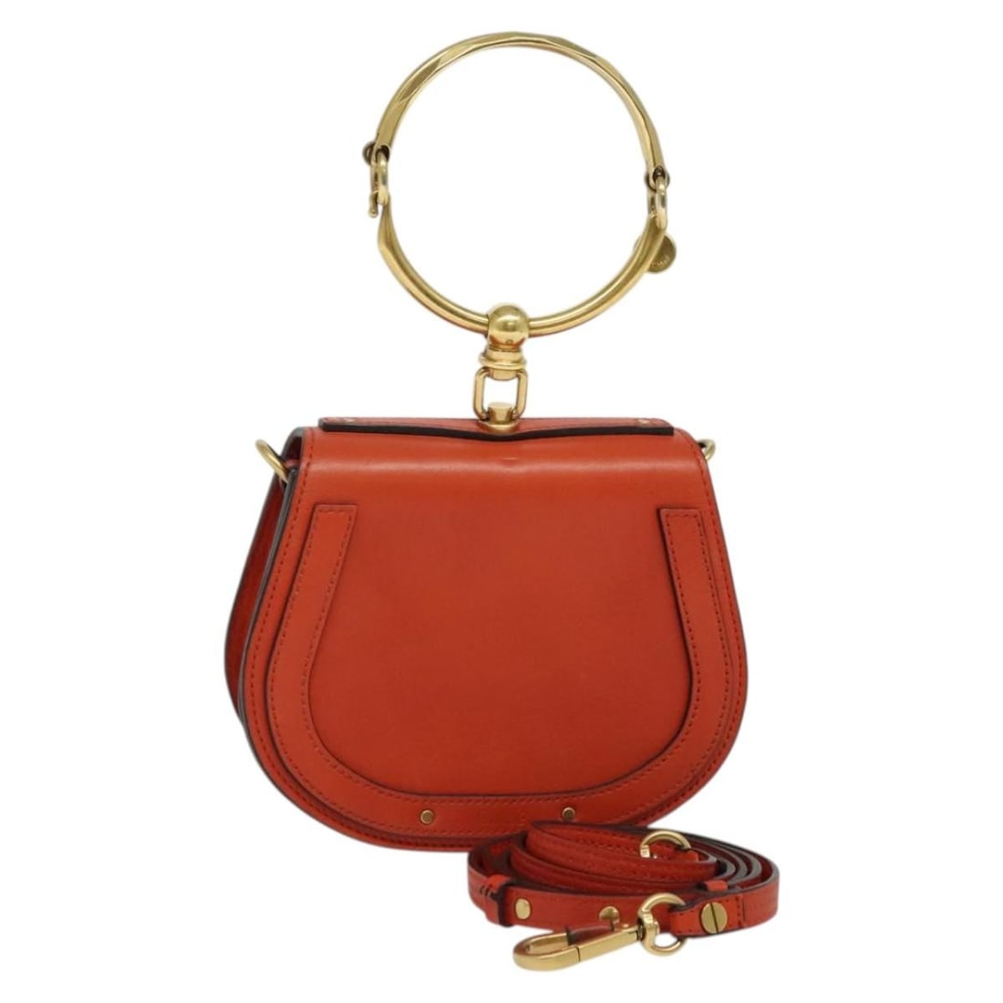 Chloe Etel Leather Hand Bag Orange Gold Auth Italy 133572: Chloe Etel Leather Hand Bag Orange Gold Auth Italy 133572 This stylish Chloe Etel Hand Bag combines luxurious leather in a vibrant orange and gold color scheme. Designed for versatility, it features a