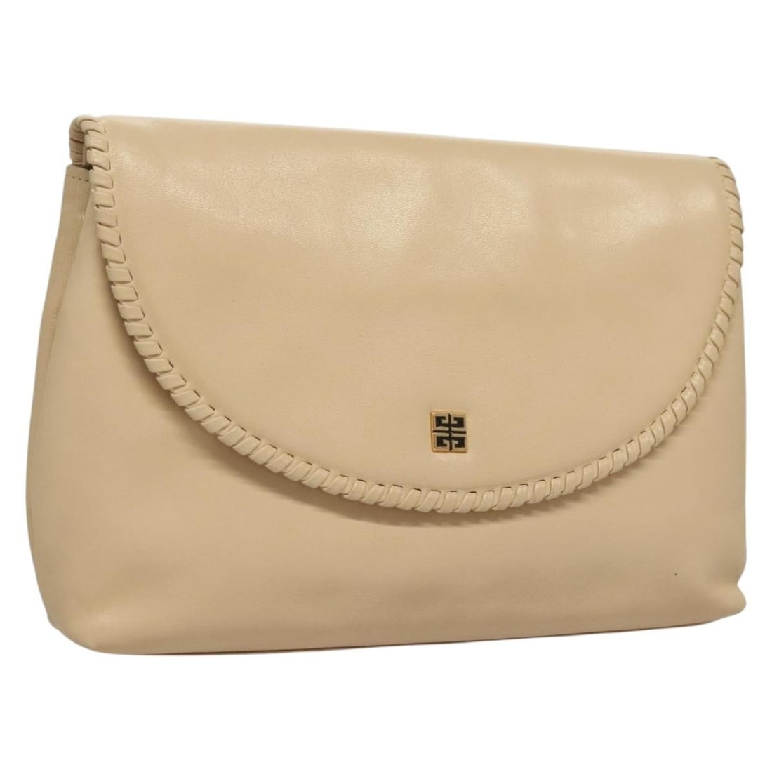 GIVENCHY Beige Gold Leather Clutch Bag Auth BA4326 Japan: GIVENCHY Beige Gold Leather Clutch Bag Auth BA4326 Japan This Givenchy clutch bag is a stylish accessory crafted from high-quality leather in a sophisticated beige and gold color combination. Ideal fo
