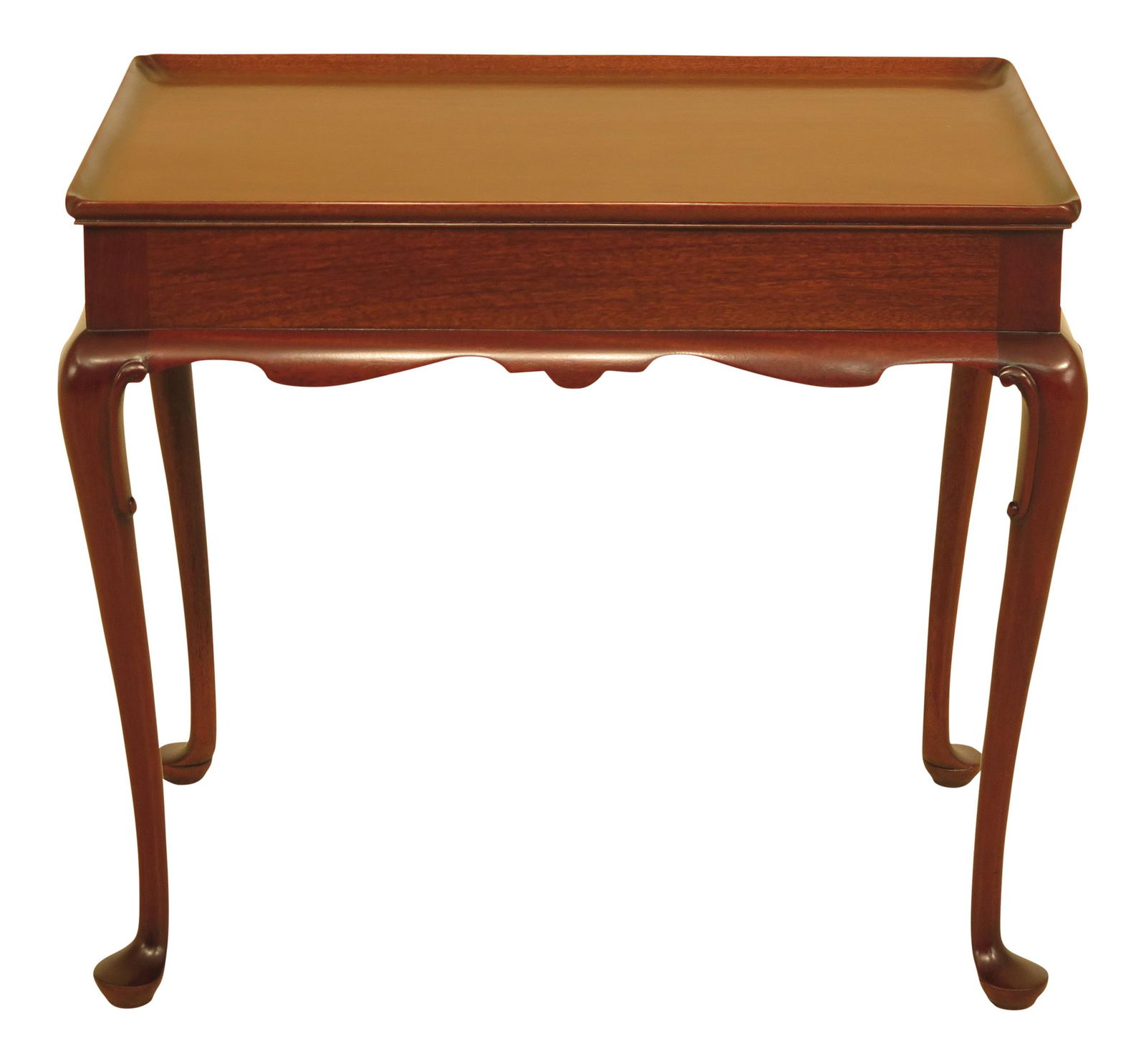 1960s Biggs Queen Anne Mahogany Tea Table with Pull-Out Slides: 1960s Biggs Queen Anne Mahogany Tea Table with Pull-Out Slides This elegant Biggs Queen Anne style mahogany tea table is a timeless addition to any home. It features beautifully crafted details includ