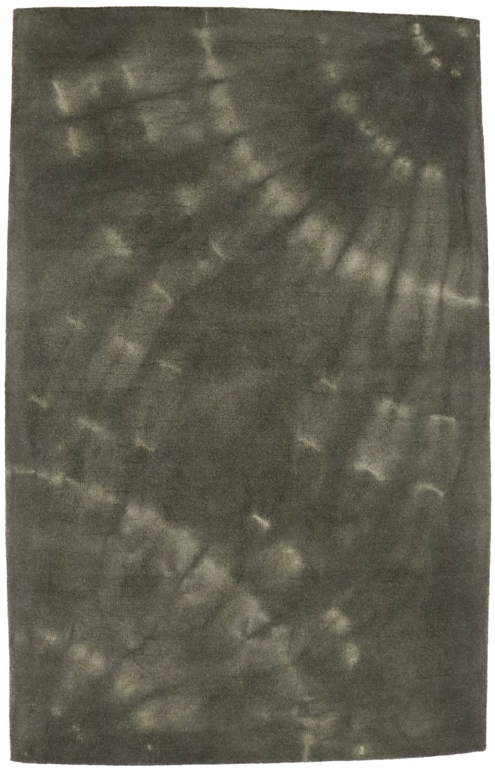 Hand-Tufted Charcoal Abstract Rug 5x8 ft Modern Design: Hand-Tufted Charcoal Abstract Rug 5x8 ft Modern Design Enhance your living space with this hand-tufted abstract tie-dye design rug, perfect for modern decor. Crafted from high-quality wool, this rug m
