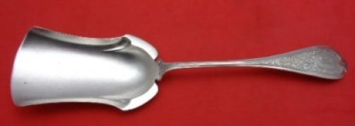 Wendt Florentine Sterling Silver Cracker Scoop 9 1/4 inch: Wendt Florentine Sterling Silver Cracker Scoop 9 1/4 inch This exquisite cracker scoop from the Florentine pattern by John R. Wendt & Co. is a stunning addition to any serving collection. Crafted from
