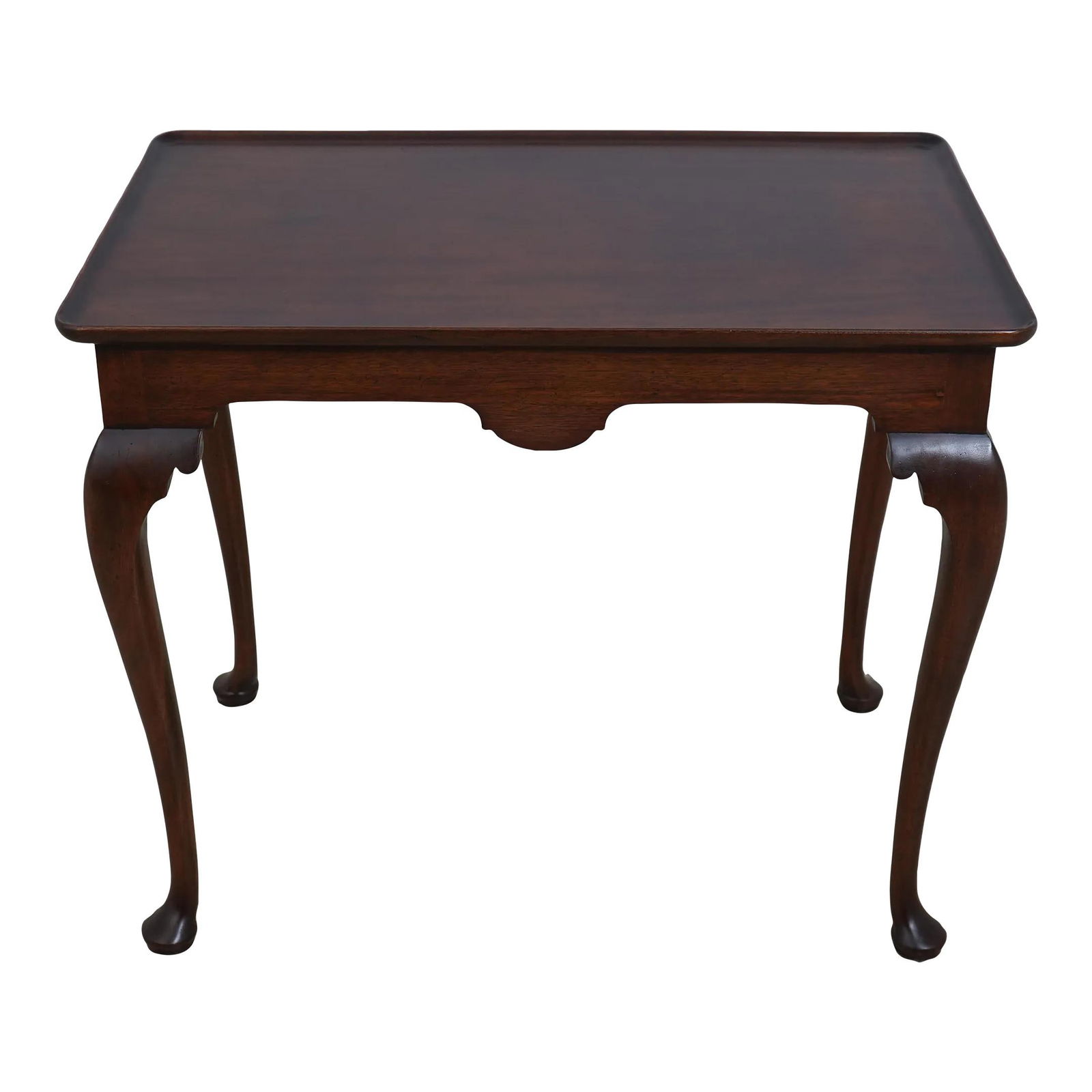 Saybolt Cleland Queen Anne Mahogany Tea Table with Candle Slides: Saybolt Cleland Queen Anne Mahogany Tea Table with Candle Slides This exquisite Queen Anne mahogany tea table showcases high-quality craftsmanship and traditional design, attributed to Saybolt Cleland