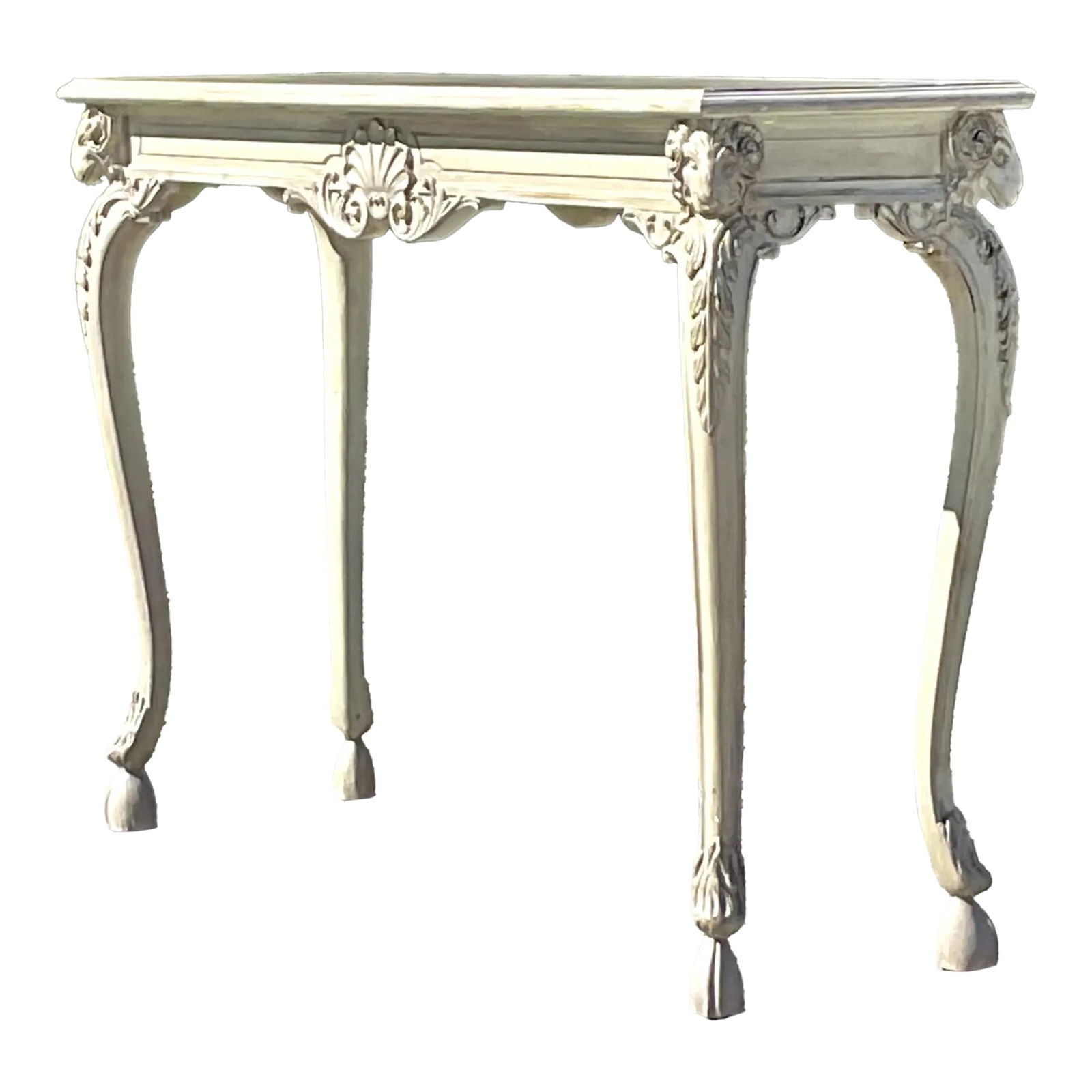 Vintage Regency Console Table with Carved Rams Head Motifs: Vintage Regency Console Table with Carved Rams Head Motifs This vintage Regency-style console table is a stunning example of masterful craftsmanship, featuring intricately carved ram's head motifs on