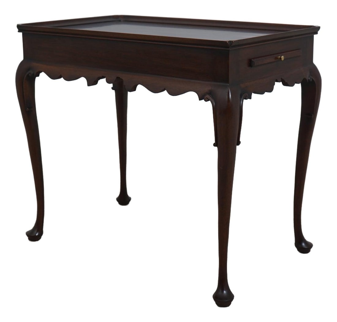 Henkel Harris Mahogany Tea Table with Pine Candle Slides Traditional Queen Anne Style: Henkel Harris Mahogany Tea Table with Pine Candle Slides Traditional Queen Anne Style This exquisite Henkel Harris tea table features a rich mahogany construction and is elegantly designed in a tradit