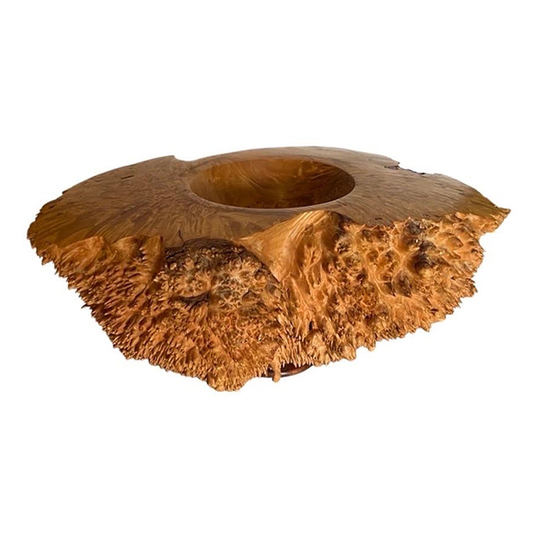 John Dickinson 1997 Maple Burl Wood Sculptural Bowl Organic Design: John Dickinson 1997 Maple Burl Wood Sculptural Bowl Organic Design This exquisite sculptural bowl, crafted by renowned artist John Dickinson in 1997, showcases the natural beauty of maple burl wood. T