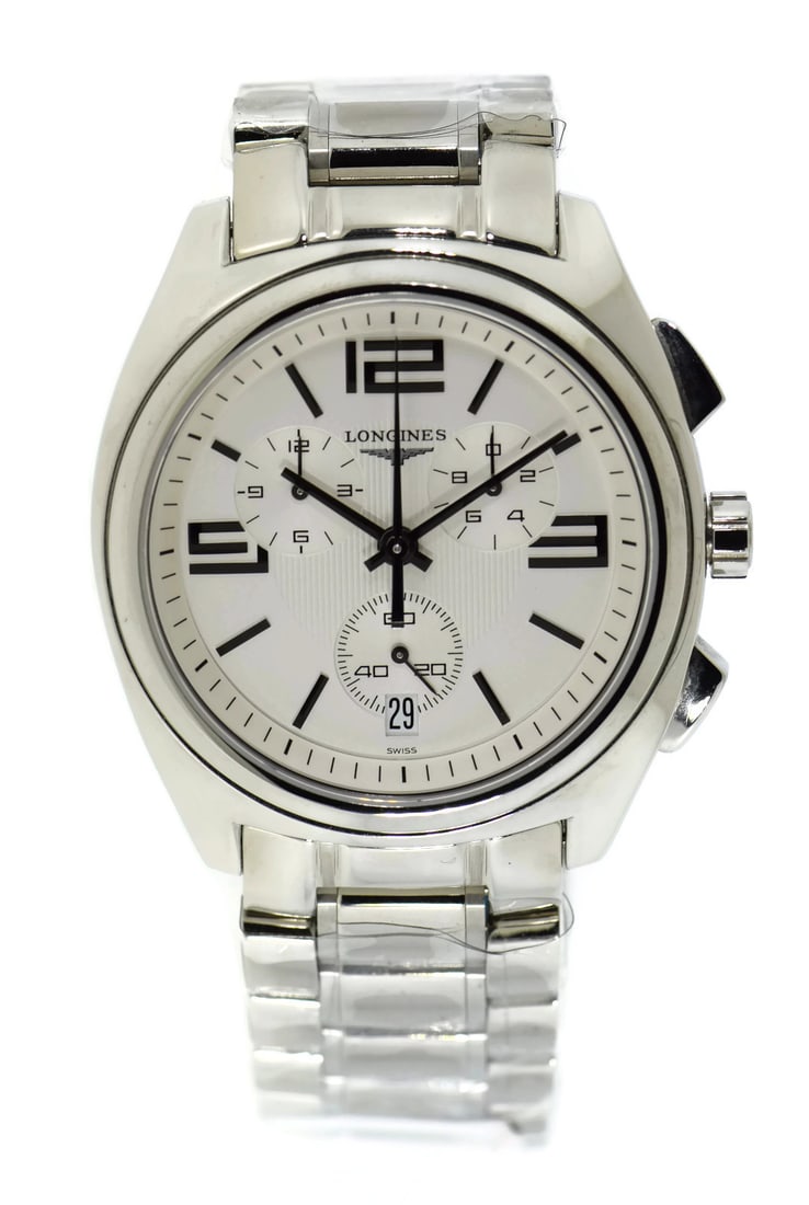 Longines Grand Vitesse Chronograph Stainless Steel Watch Ref L3.635.4: Longines Grand Vitesse Chronograph Stainless Steel Watch Ref L3.635.4 This Longines Grand Vitesse Chronograph wristwatch combines elegance with functionality. Featuring a striking silver dial and a ro