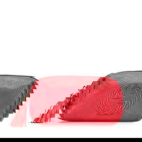 Gucci Red Leather Soho Cosmetic Pouch with Tassel Pull: Gucci Red Leather Soho Cosmetic Pouch with Tassel Pull The Gucci Leather Soho Cosmetic Pouch is a stylish and functional accessory crafted from high-quality leather. This pouch features a top zip clos