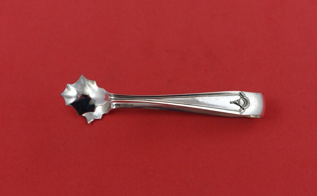 Frank Smith Martha Washington Sterling Silver Sugar Tongs 4 Vintage Flatware: Frank Smith Martha Washington Sterling Silver Sugar Tongs 4 Vintage Flatware This exquisite vintage sugar tong is crafted from high-quality sterling silver and features the elegant Martha Washington p