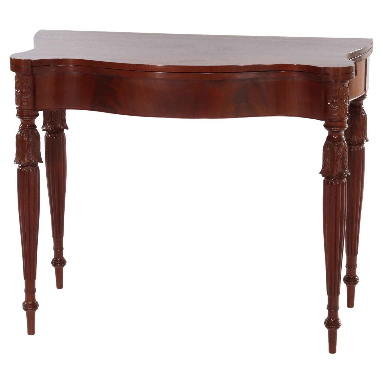 Antique Sheraton Federal Mahogany Serpentine Game Table C1830: Antique Sheraton Federal Mahogany Serpentine Game Table C1830 This exquisite Antique Sheraton Federal Acanthus Carved Mahogany Serpentine Game Table, dating back to circa 1830, exemplifies the eleganc