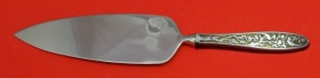 Reed & Barton Tree of Life Sterling Silver Cake Server Custom 10.5 Inch: Reed & Barton Tree of Life Sterling Silver Cake Server Custom 10.5 Inch Presenting the exquisite Tree of Life cake server by Reed & Barton, a stunning addition to your serveware collection. This beaut