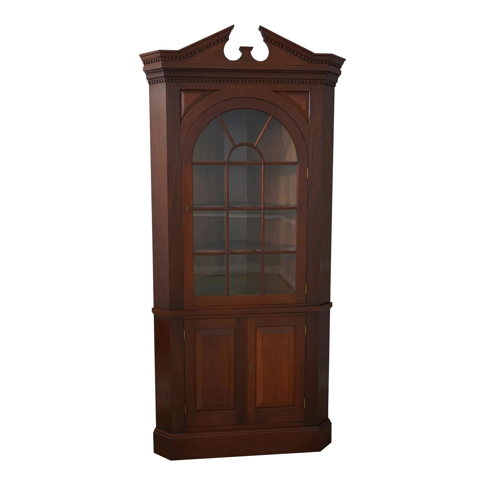 Biggs Chippendale Mahogany Corner China Cabinet with Glass Doors (1 of 10)