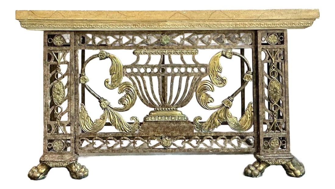 Maitland Smith Vintage Gilt Console Table Neoclassical Design: Maitland Smith Vintage Gilt Console Table Neoclassical Design Discover the exquisite craftsmanship of this Vintage Regency Maitland Smith Gilt Console, a stunning example of Neoclassical design. This