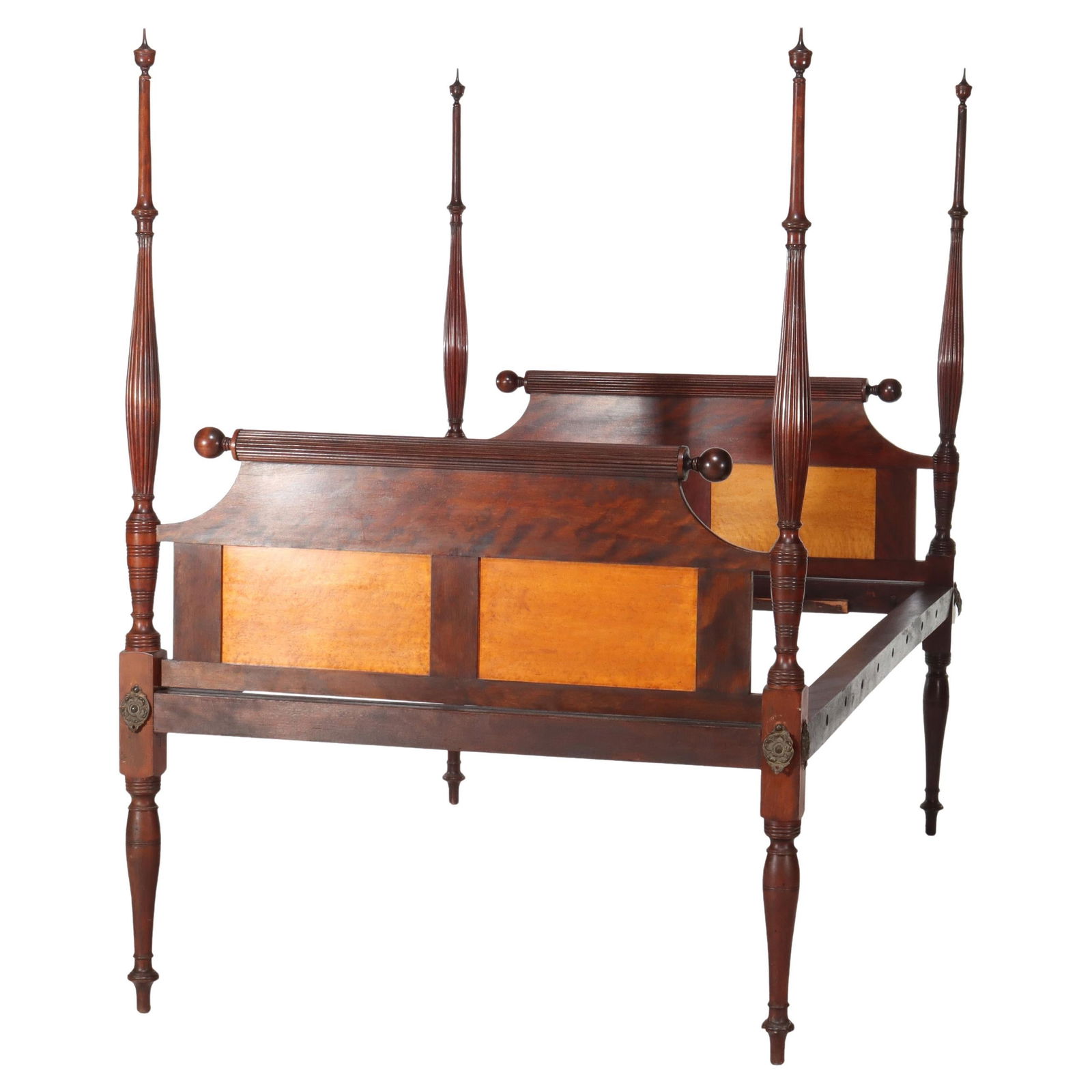 Antique Sheraton Pencil Post Bed Frame Flame Mahogany Birdseye Maple c1830: Antique Sheraton Pencil Post Bed Frame Flame Mahogany Birdseye Maple c1830 This exquisite antique Sheraton pencil post bed, dating to circa 1830, showcases the elegance of the early 19th century with