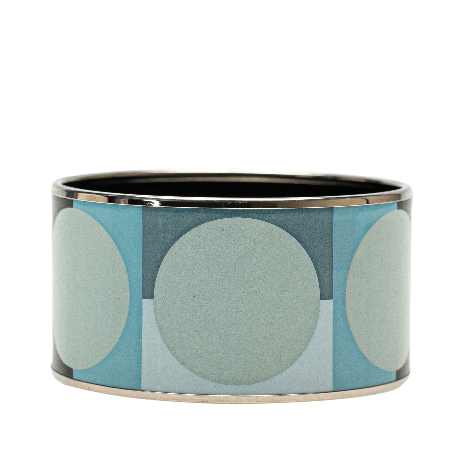 Hermes Extra Wide Blue Enamel Bangle Fashion Jewelry: Hermes Extra Wide Blue Enamel Bangle Fashion Jewelry Elevate your accessory collection with the Hermes Extra Wide Enamel Bangle. This stunning bracelet showcases a vibrant blue enamel finish complemen