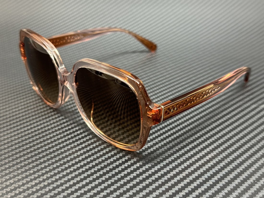 COACH HC8395U 581274 Rose Brown Gradient Sunglasses with Authenticity Certificate: COACH HC8395U 581274 Rose Brown Gradient Sunglasses with Authenticity Certificate Elevate your accessory game with these stunning COACH HC8395U 581274 sunglasses. Featuring a stylish rose brown gradie