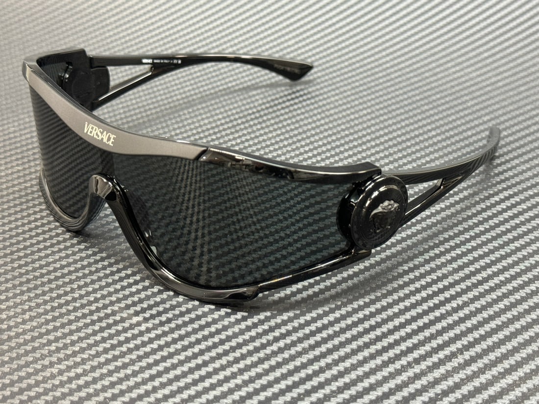 Versace VE4475 Sunglasses Black Dark Grey Unisex with Authenticity Certificate: Versace VE4475 Sunglasses Black Dark Grey Unisex with Authenticity Certificate Discover the sleek sophistication of Versace VE4475 sunglasses, designed for both style and comfort. These unisex sunglas