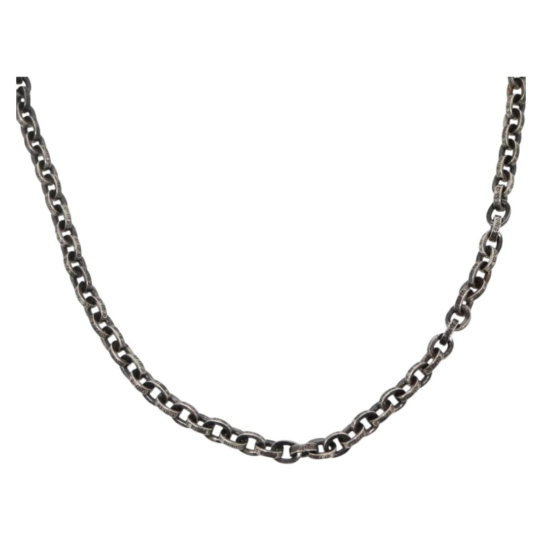 Chrome Hearts Ag925 Silver Paper Chain Necklace Authentic: Chrome Hearts Ag925 Silver Paper Chain Necklace Authentic This Chrome Hearts Paper Chain Necklace is crafted from Ag925 silver, offering a striking and durable accessory for any jewelry collection. Th