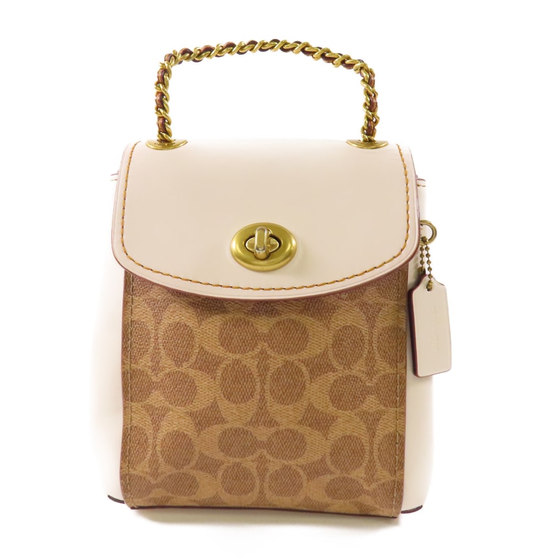 COACH Rucksack Backpack L1921-69650 White PVC Coated Canvas: COACH Rucksack Backpack L1921-69650 White PVC Coated Canvas This COACH Rucksack Backpack is crafted from durable PVC coated canvas and features a classic white exterior. Designed for both style and pr