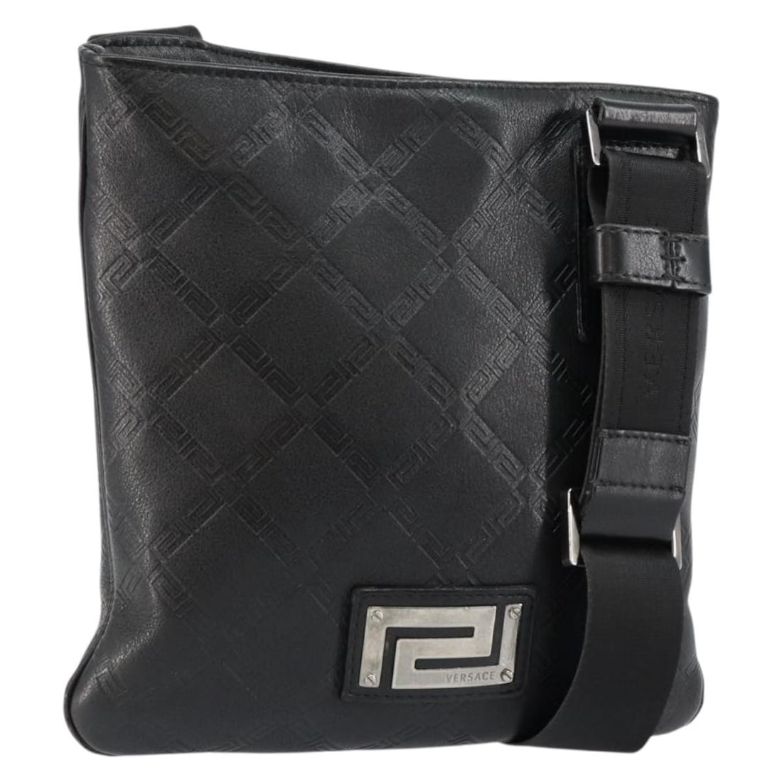 Gianni Versace Gureka Black Silver Leather Shoulder Bag Italy: Gianni Versace Gureka Black Silver Leather Shoulder Bag Italy The Gianni Versace Gureka Shoulder Bag is a stylish and sophisticated accessory crafted from premium black leather with silver accents. Th