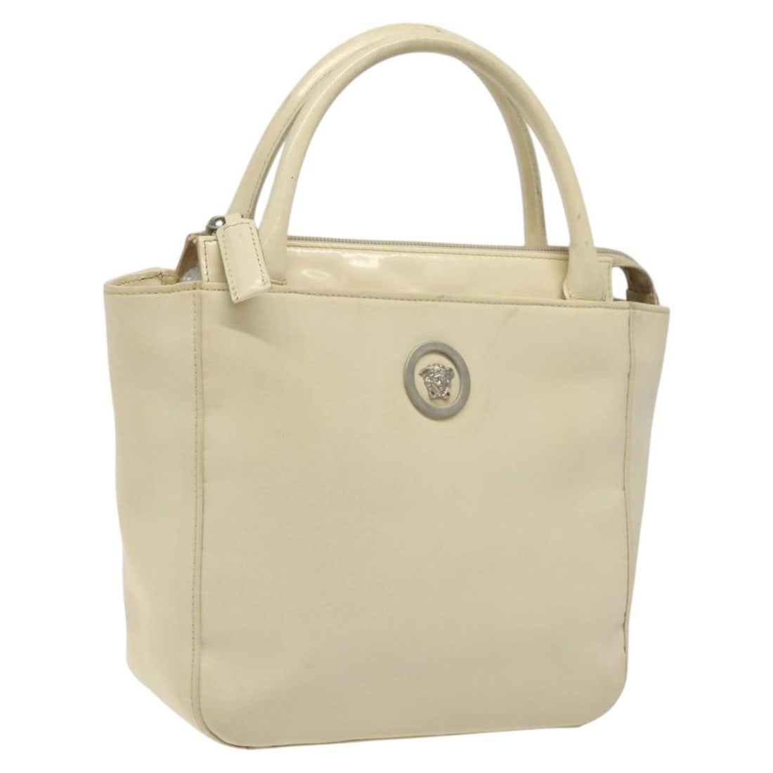 Gianni Versace Beige Nylon Hand Bag Auth Italy 8.7x7.5in: Gianni Versace Beige Nylon Hand Bag Auth Italy 8.7x7.5in This authentic Gianni Versace hand bag is crafted from durable nylon in a classic beige color, making it a versatile accessory for any outfit.