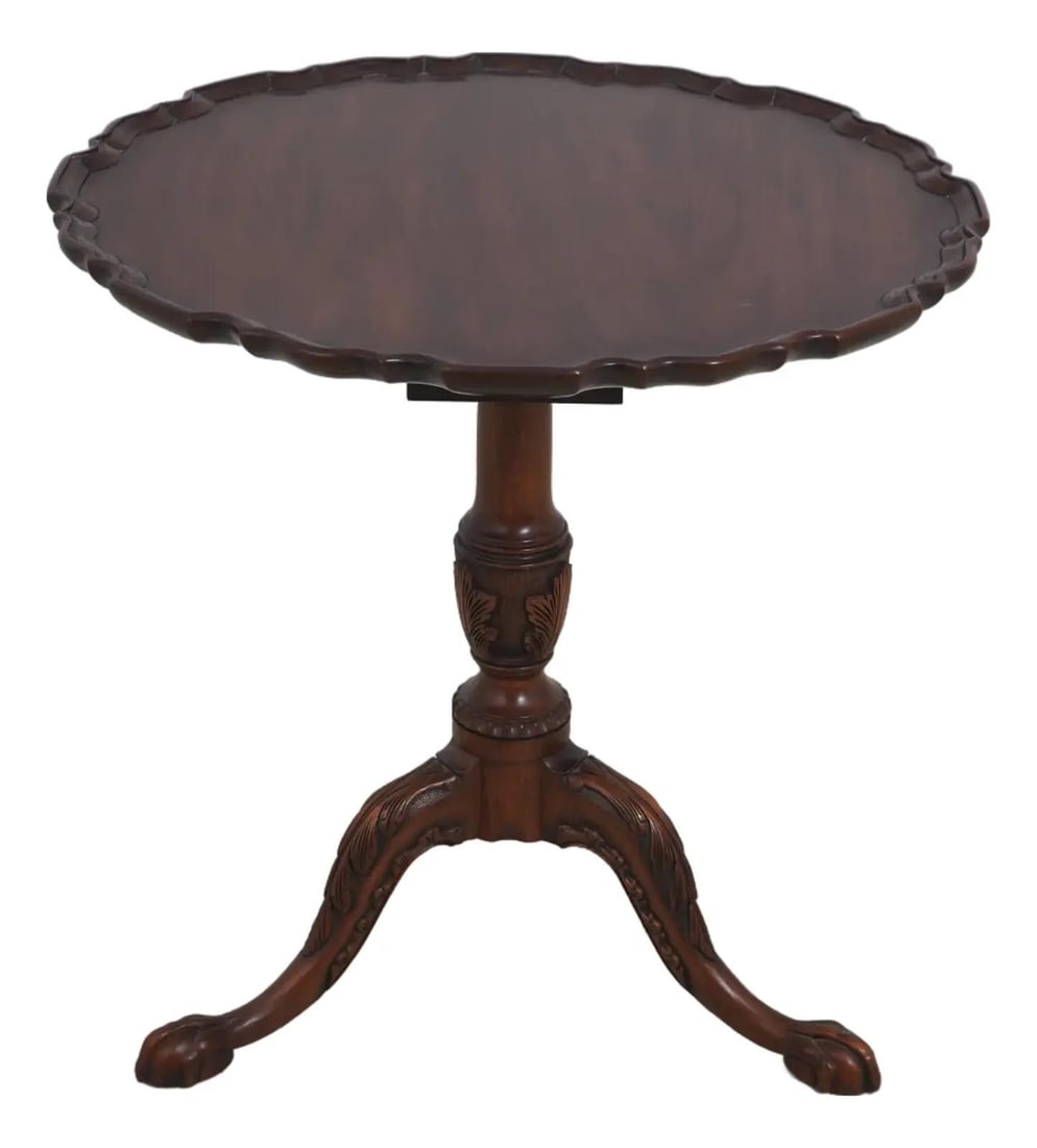 Henkel Harris Mahogany Tilt Top Piecrust Table Chippendale Style (1 of 10)