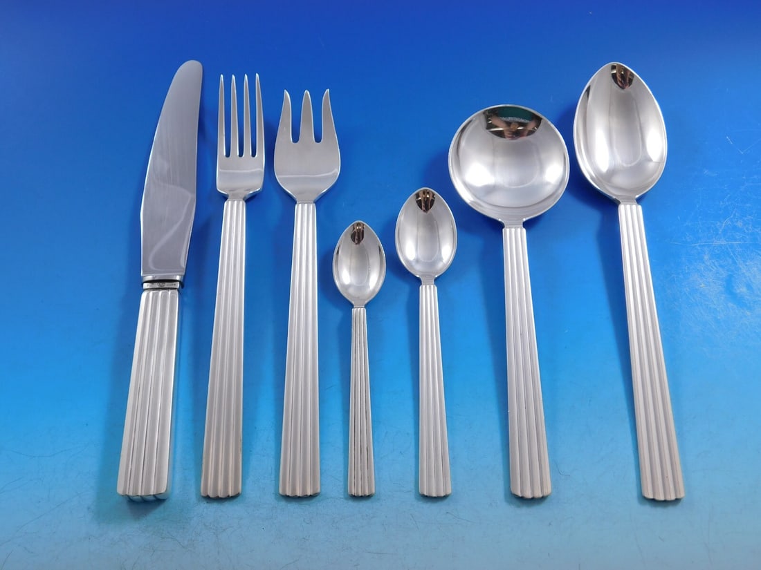 Georg Jensen Bernadotte Sterling Silver Flatware Set 87 pcs with Storage Chest: Georg Jensen Bernadotte Sterling Silver Flatware Set 87 pcs with Storage Chest Discover the elegance of the Bernadotte flatware set by Georg Jensen, an exquisite collection that embodies the rich heri