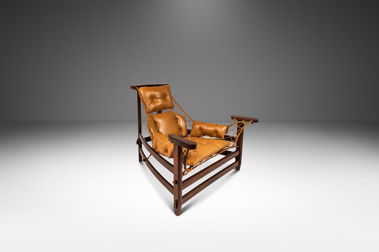 Rare Jean Gillon 'Jangada' Lounge Chair in Jacaranda Wood and Leather Brazil 1960s: Rare Jean Gillon 'Jangada' Lounge Chair in Jacaranda Wood and Leather Brazil 1960s Introducing the exquisite 'Jangada' Lounge Chair, a rare piece of Mid-Century Modern design crafted by the renowned J