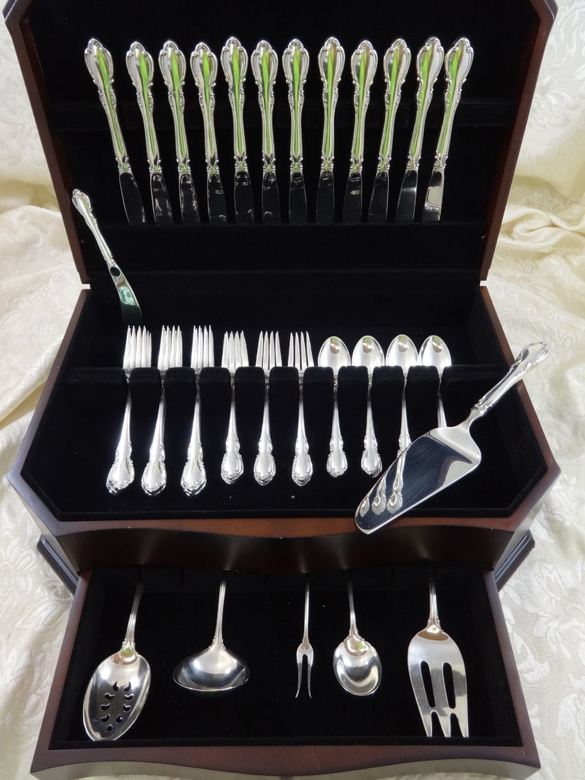 Towle Legato Sterling Silver Flatware Set for 12 55 Pieces with Storage Chest (1 of 7)