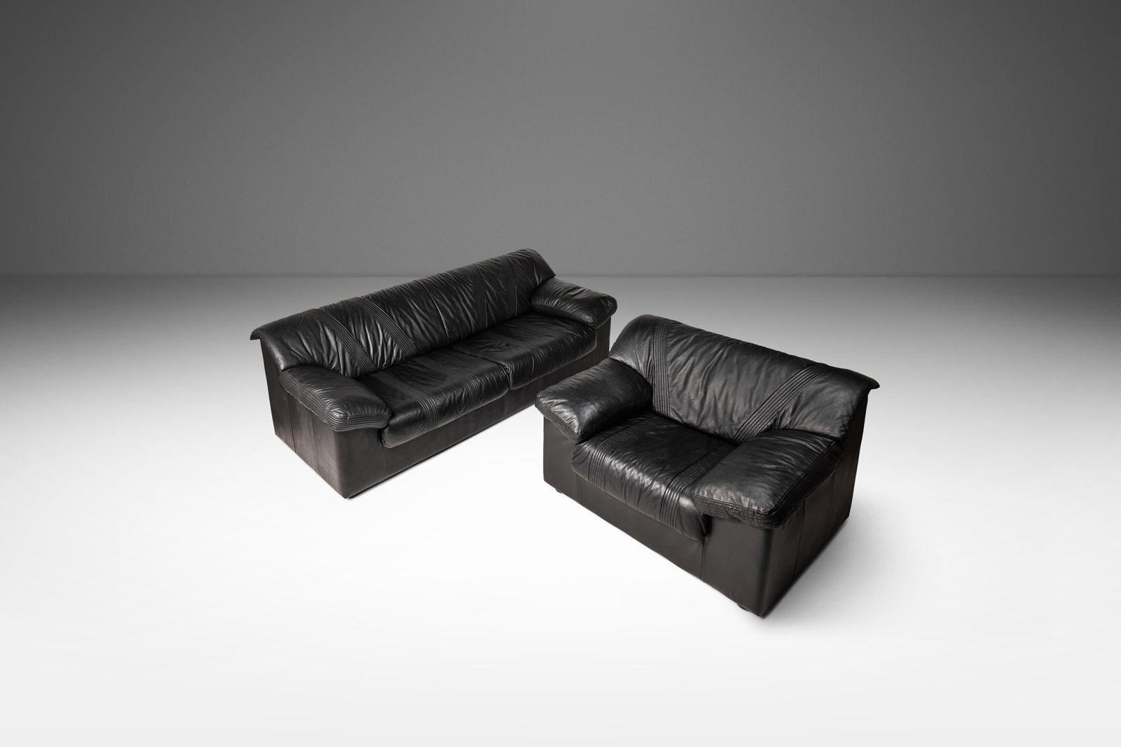 Natuzzi Post Modern Sofa & Lounge Chair Set by Pierluigi Cerri Italy 1990s Leather (1 of 10)