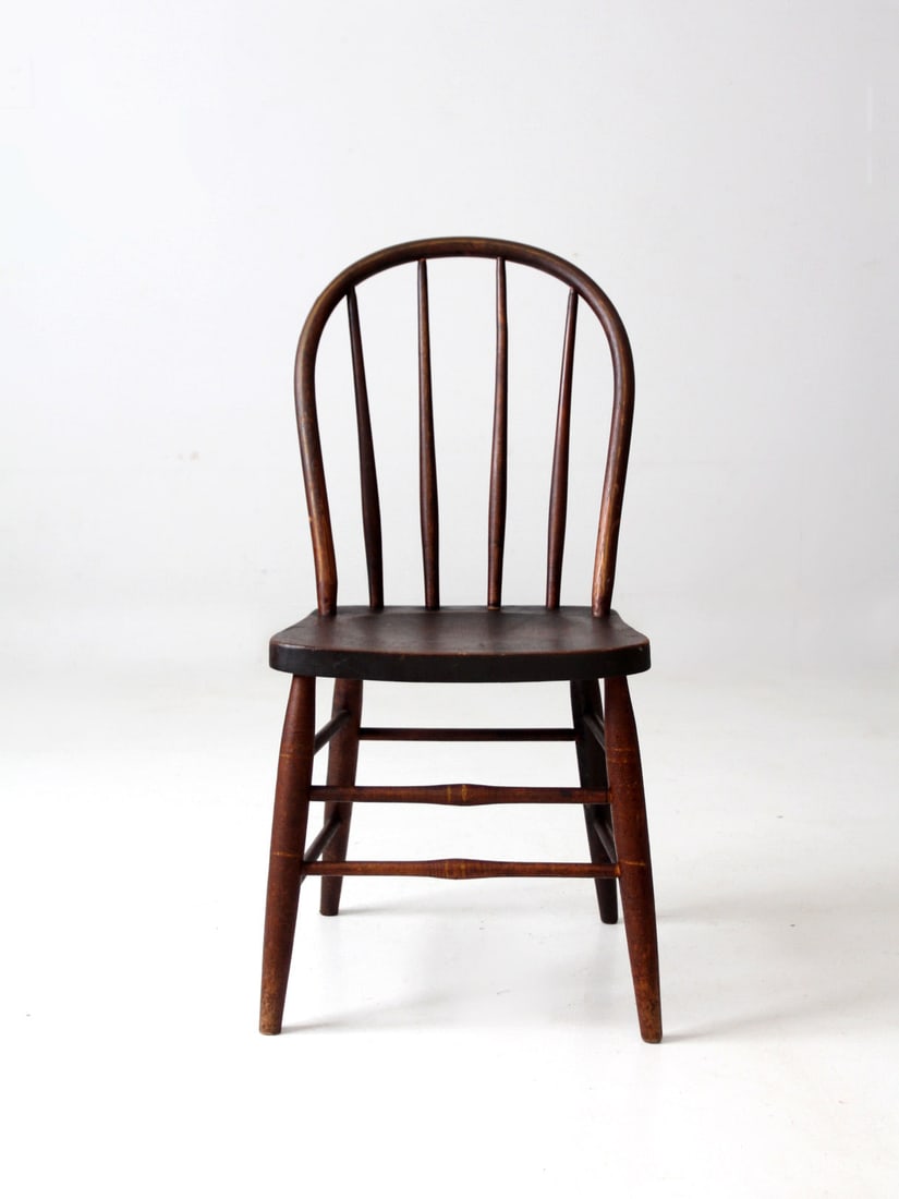 Vintage Windsor Style Farmhouse Chair with Yellow Stripe Accents: Vintage Windsor Style Farmhouse Chair with Yellow Stripe Accents This Antique Windsor Style Chair embodies the charm of farmhouse decor with its classic design. Featuring a round spindle back and acce