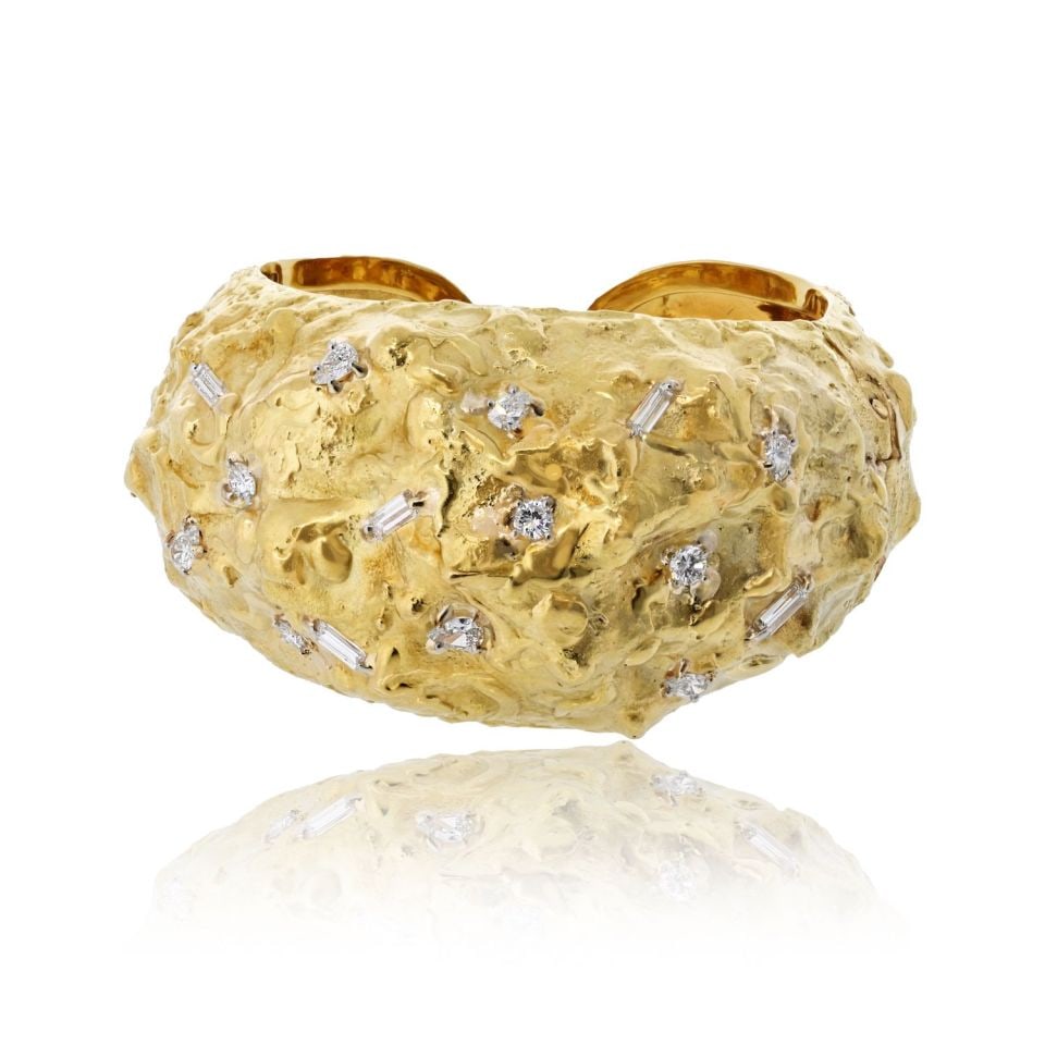 David Webb Platinum 18K Yellow Gold Diamond Nugget Bracelet 2.20ct: David Webb Platinum 18K Yellow Gold Diamond Nugget Bracelet 2.20ct This exquisite David Webb bracelet showcases a stunning combination of platinum and 18K yellow gold, beautifully textured to create a