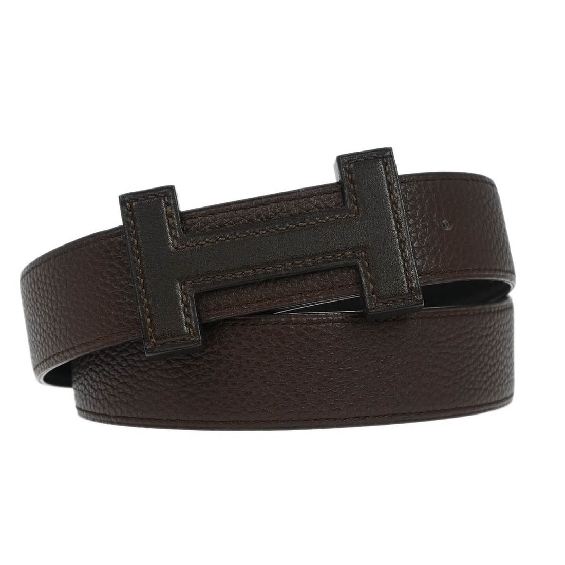 HERMES Togo Box Calf Constance Reversible Belt Brown Black 32: HERMES Togo Box Calf Constance Reversible Belt Brown Black 32 Elevate your accessory collection with this exquisite Hermes Constance Reversible Belt. Crafted from luxurious Togo box calf leather, this