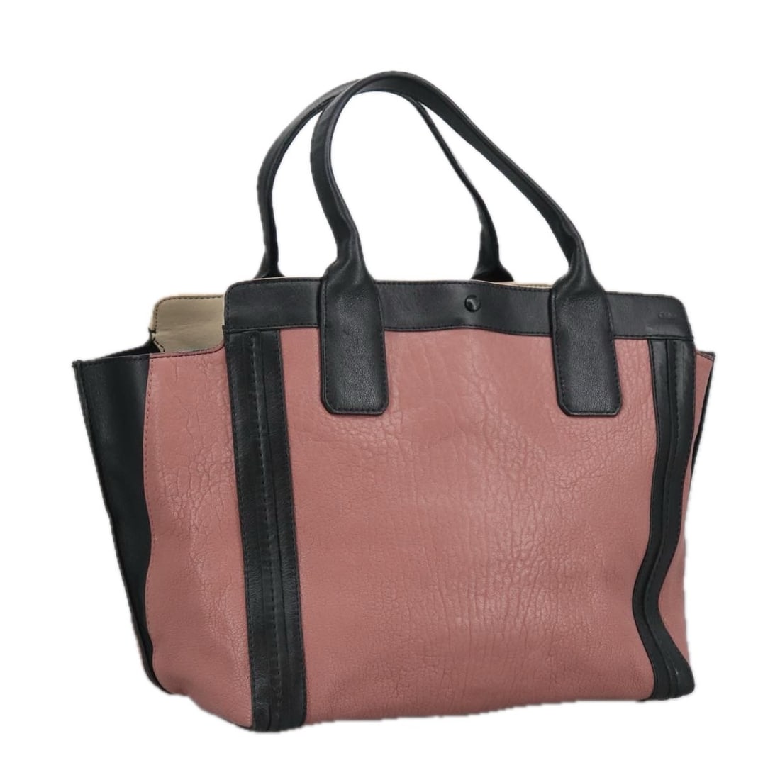 Chloe Alison Leather Tote Bag Pink Black Gold Auth am7274: Chloe Alison Leather Tote Bag Pink Black Gold Auth am7274 Discover the stylish Chloe Alison Tote Bag, crafted from premium leather in a striking combination of pink, black, and gold. This tote bag fea