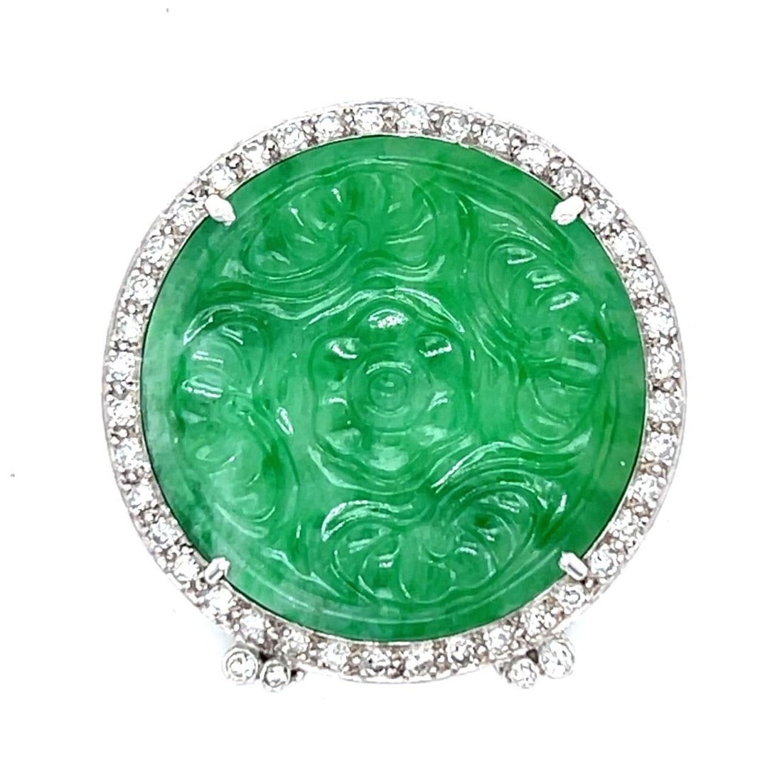 Platinum Jade Diamond Pendant Brooch 1.00 Ct 44 Diamonds: Platinum Jade Diamond Pendant Brooch 1.00 Ct 44 Diamonds This exquisite pendant/brooch features a stunning carved jade centerpiece set in luxurious platinum. Adorned with 44 single-cut diamonds totali