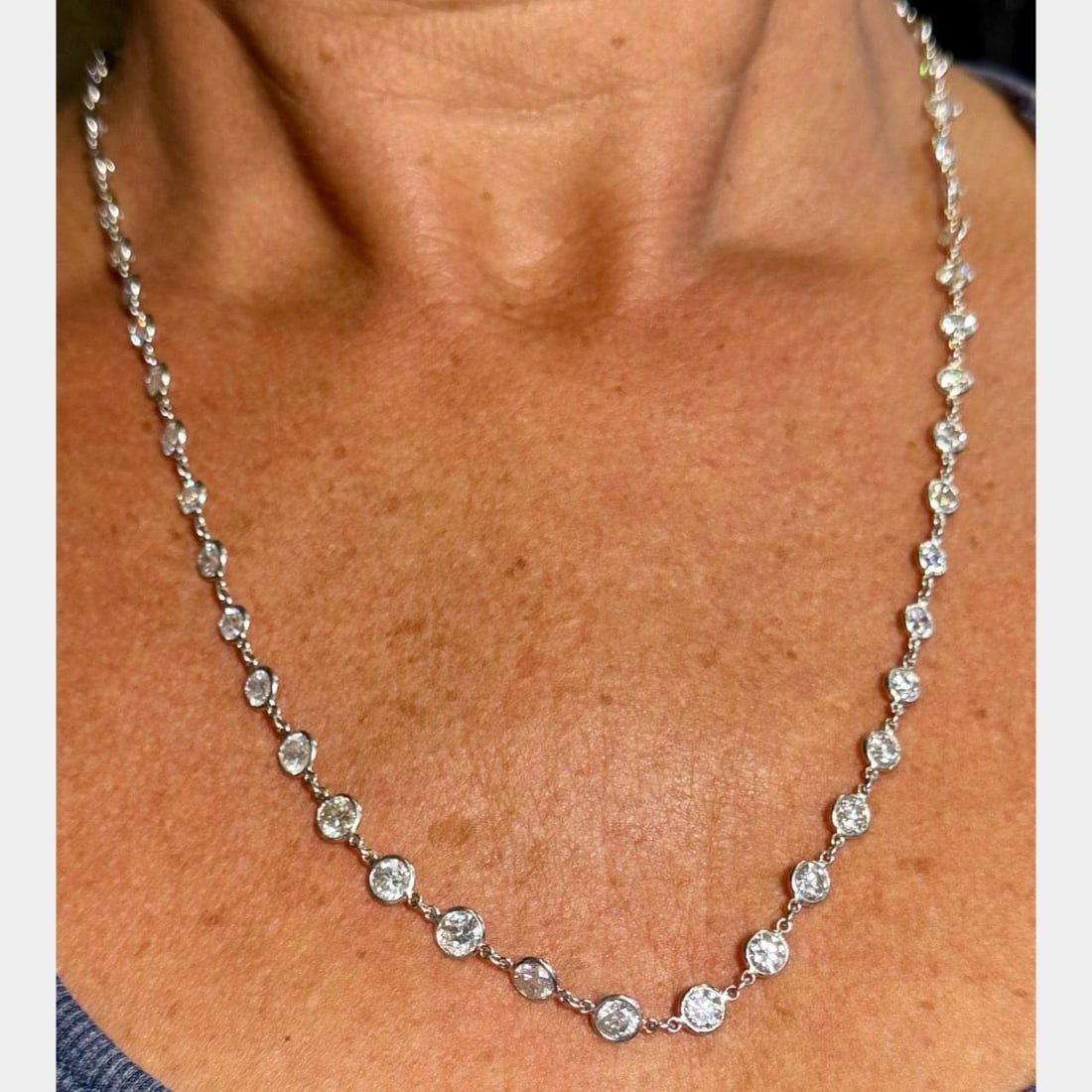 Platinum 24 Ct Diamond by the Yard Necklace 21 Inches: Platinum 24 Ct Diamond by the Yard Necklace 21 Inches This exquisite Platinum Diamond by the Yard Necklace features a stunning total weight of approximately 24.00 carats, showcasing 56 brilliant Europ